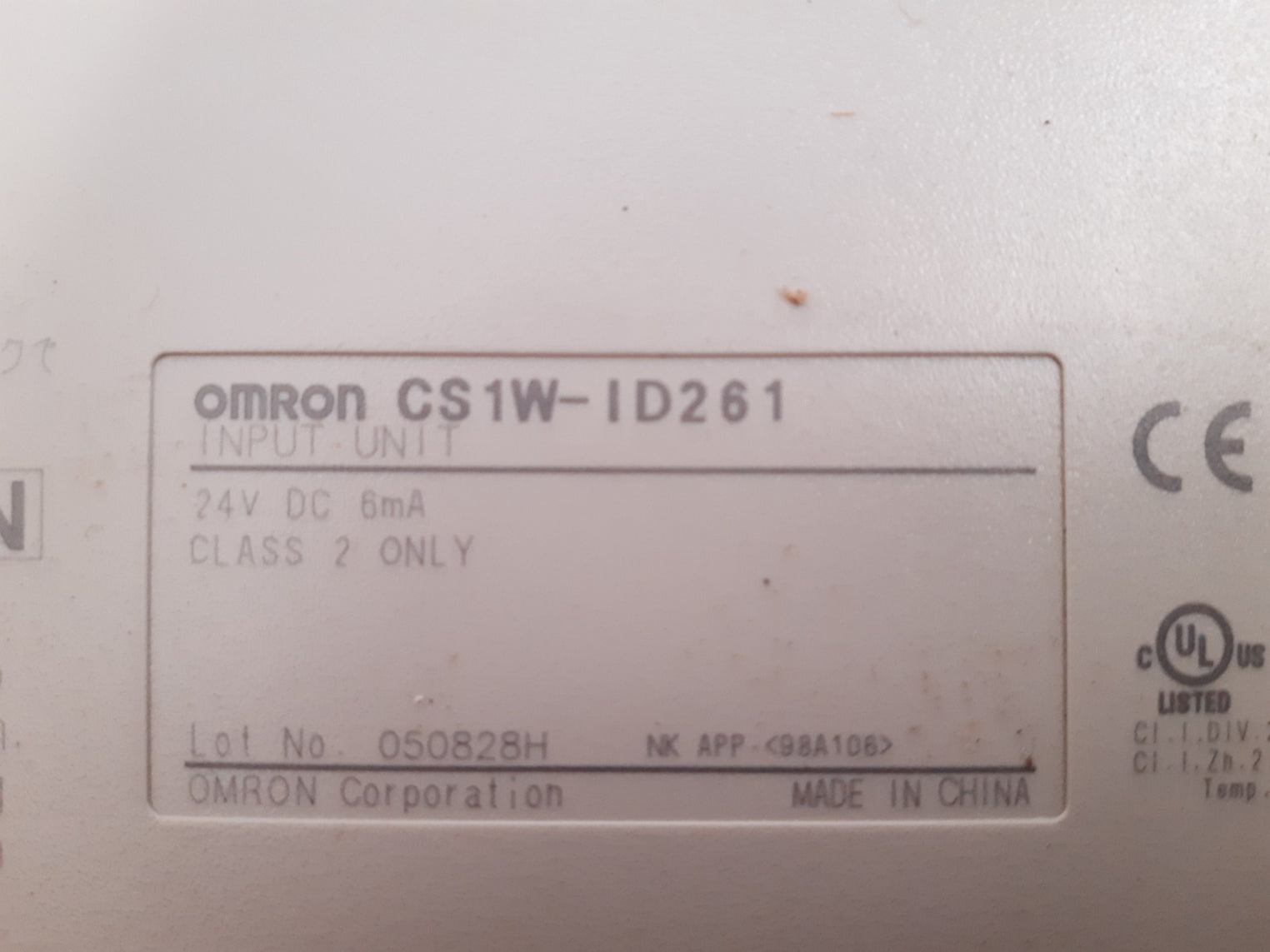 Omron cs1w- id261 input unit