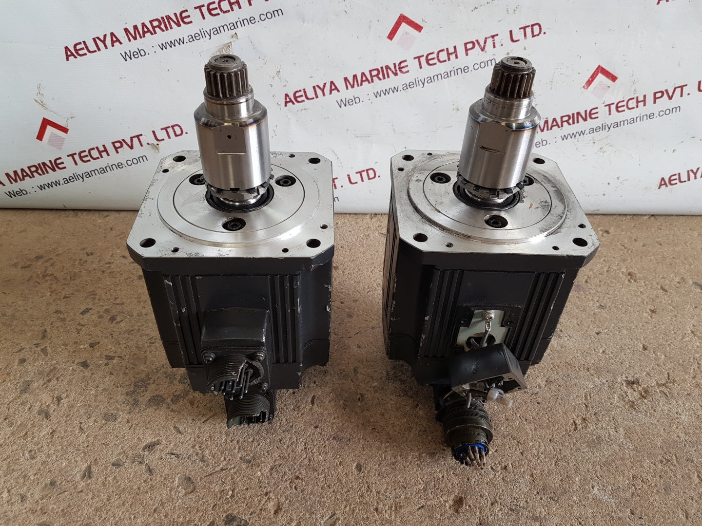 Mitsubishi hc-sfs102b ac servo motor