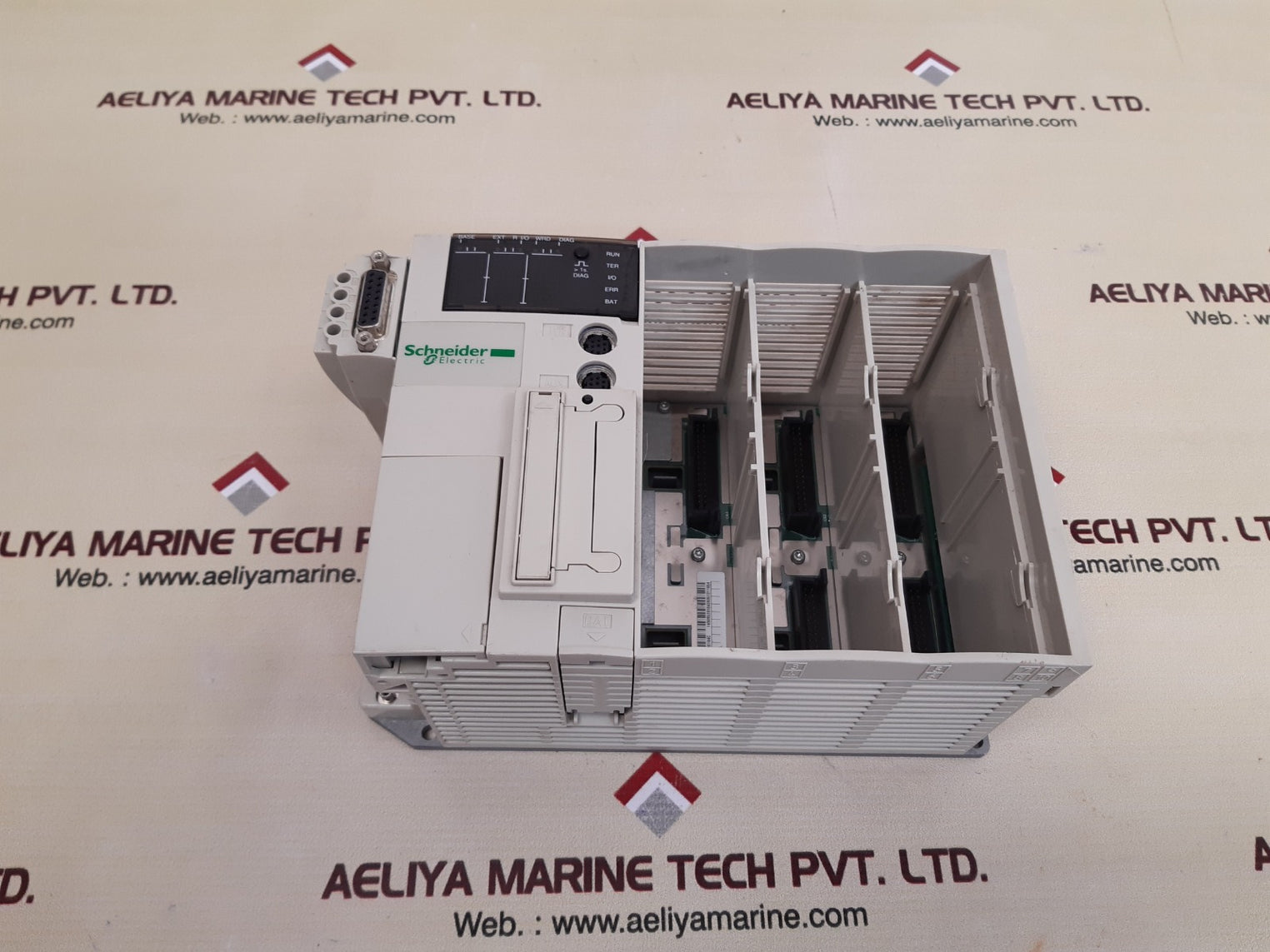 Schneider tsx3722101 micro modicon base module