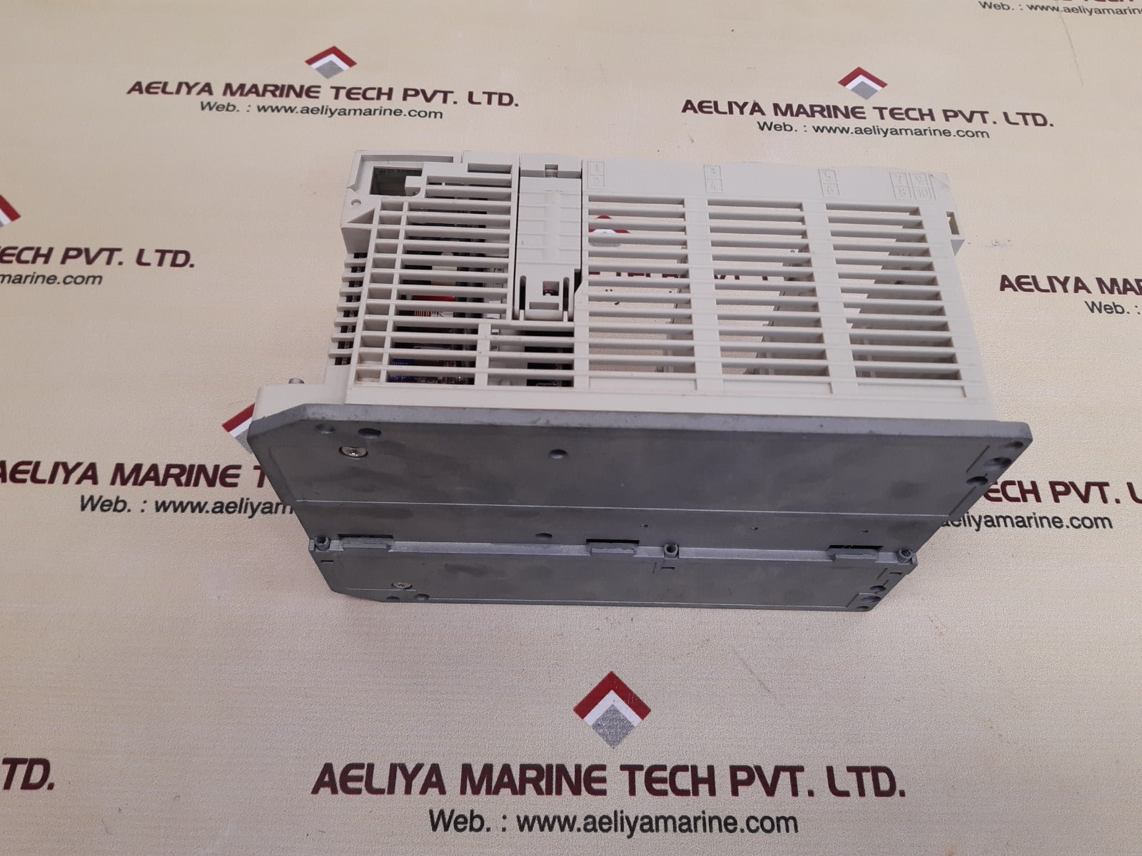 Schneider tsx3722101 micro modicon base module