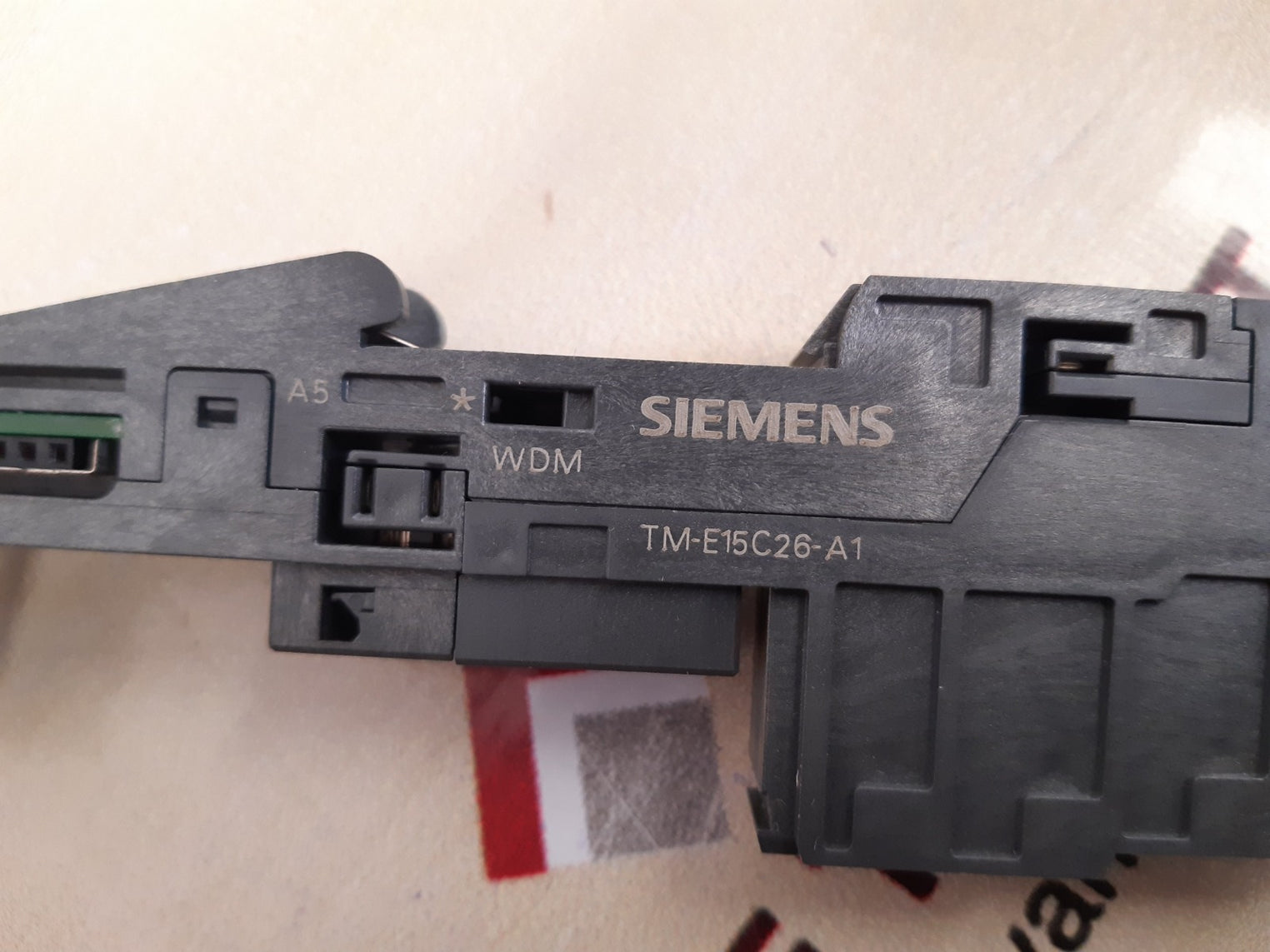 Siemens tm-e15c26-a1 simatic terminal module