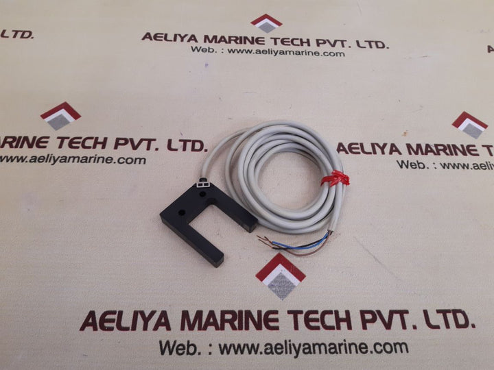 Azbil yamatake hpv-s11 photoelectric sensor 
