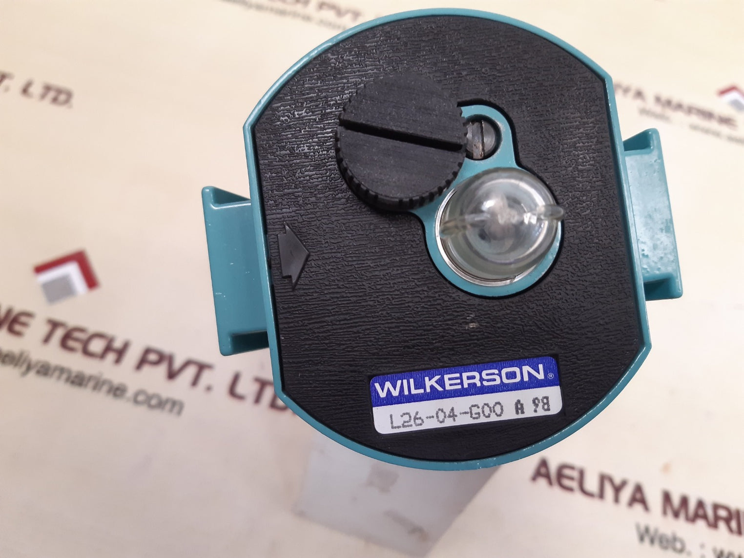 Wilkerson l26-04-g00 pneumatic lubricator