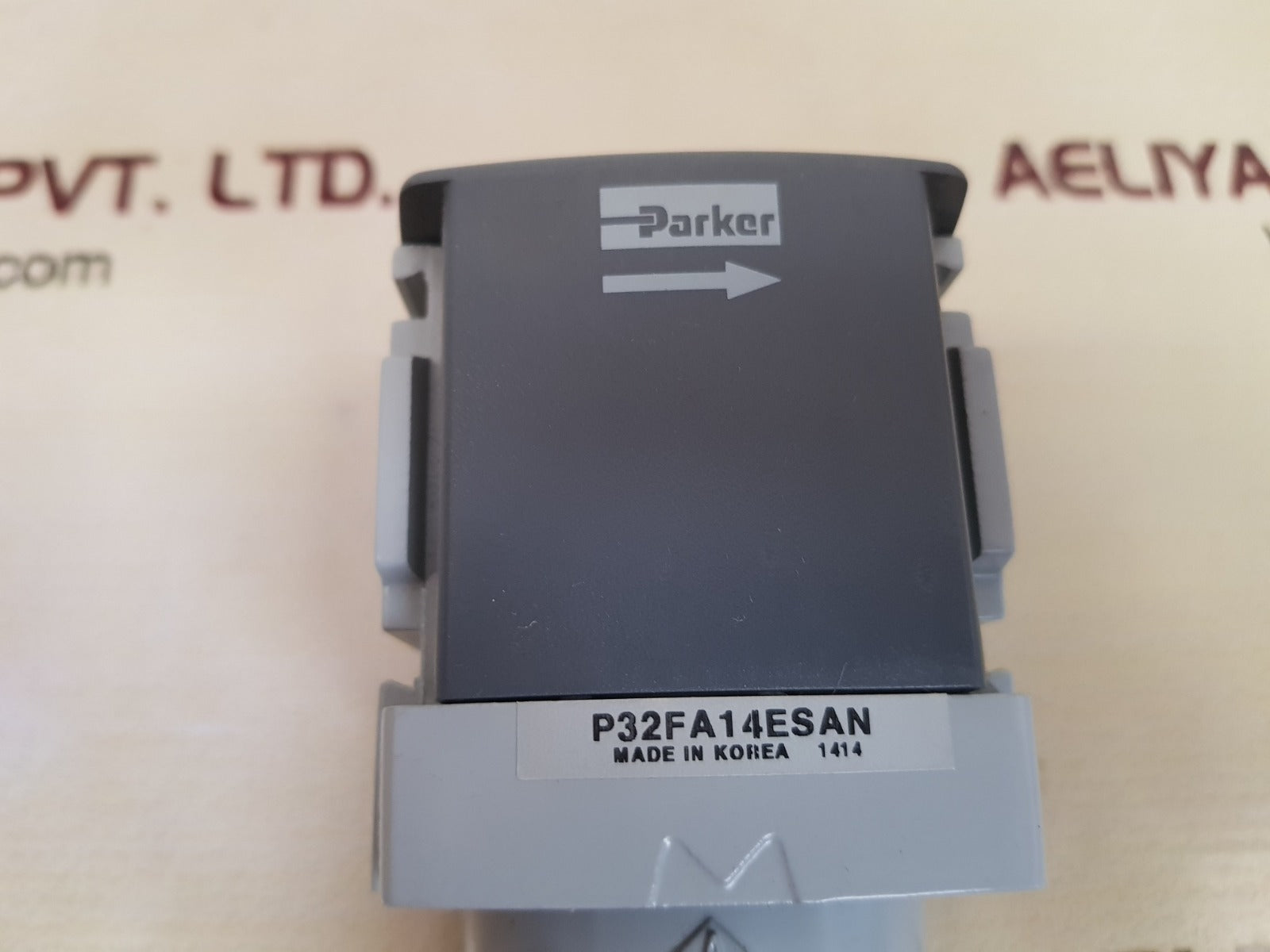 Parker p32fa14esan filter 250 psi