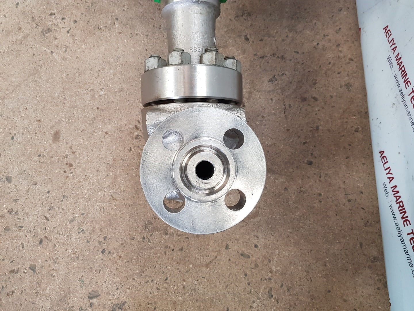 Fisher Hps Globe Valve With Fisher DVC6200 Valve Positioner IP66