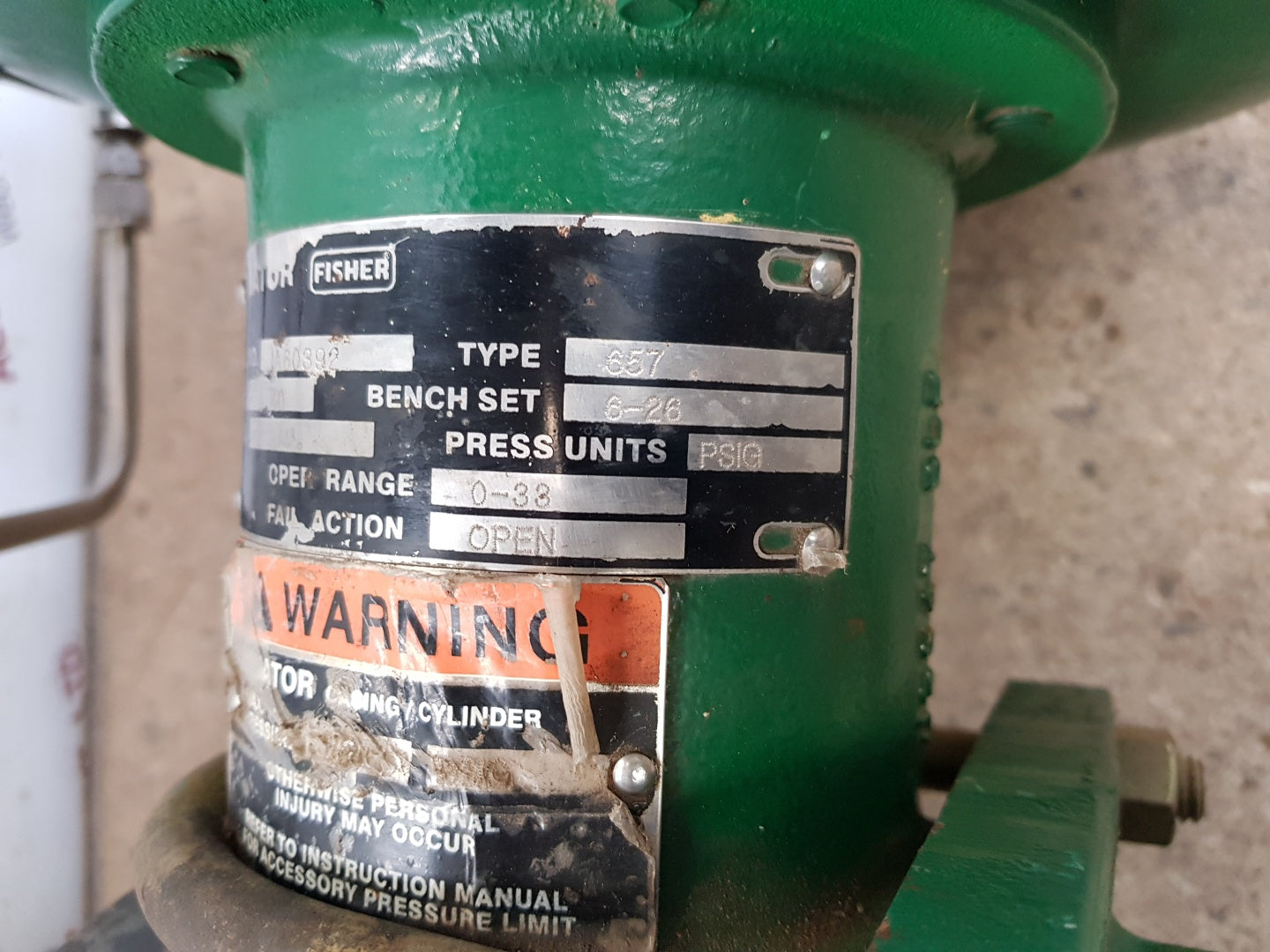 Fisher Hps Globe Valve With Fisher DVC6200 Valve Positioner IP66