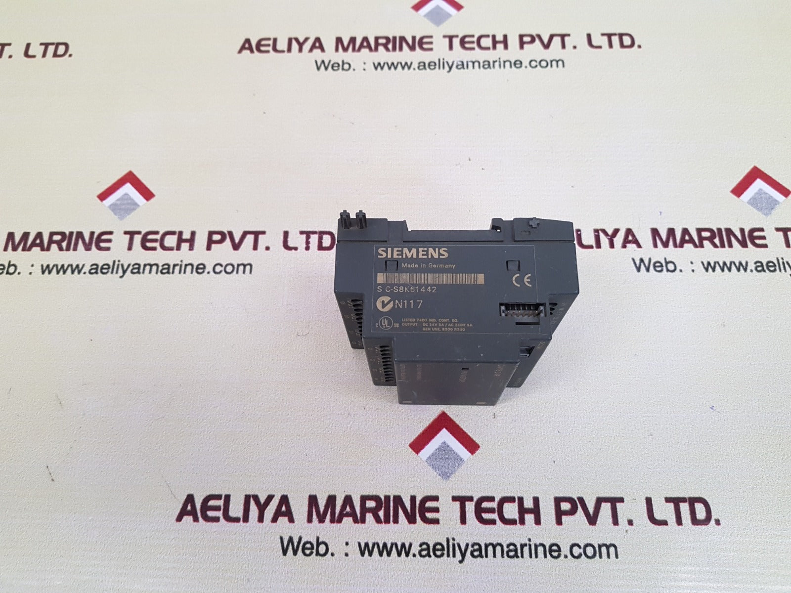 Siemens 6ed1055-1nb10-0ba0 expansion module