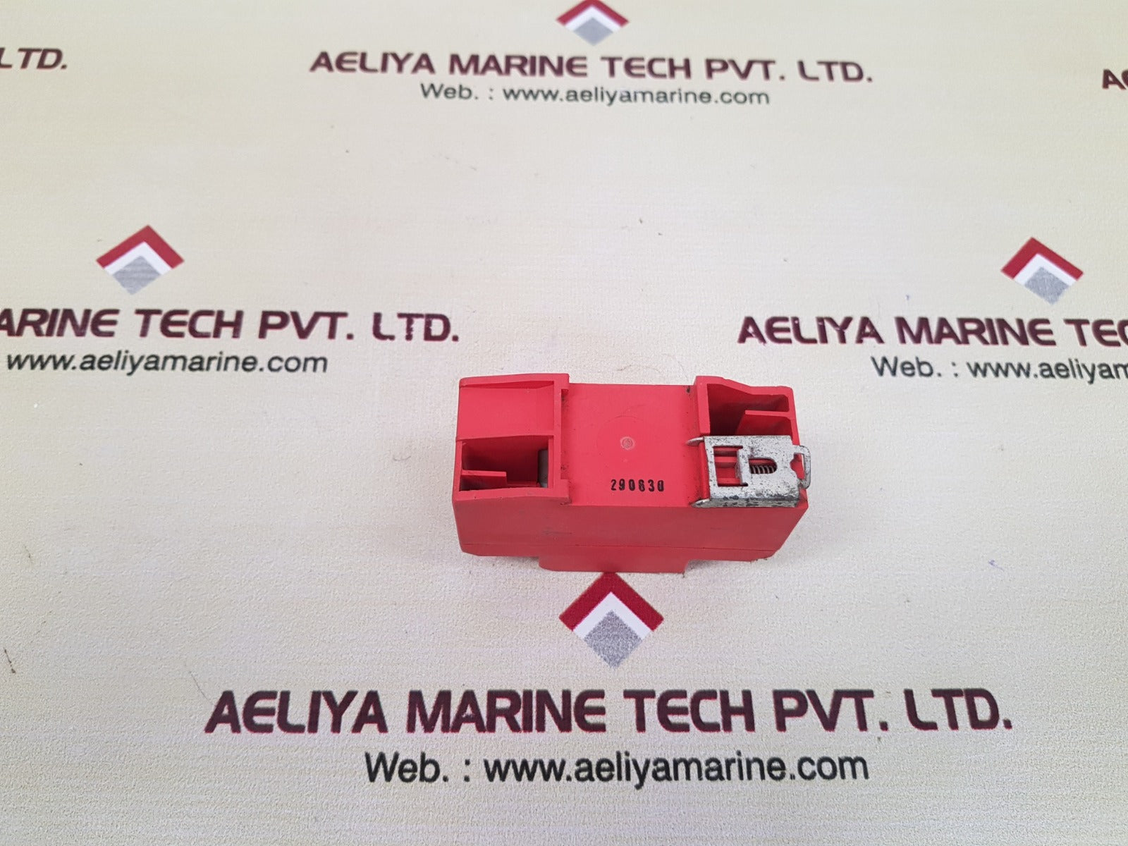 Dehngap Dgp B 255 Lighting Current Arrester – Aeliya Marine Tech