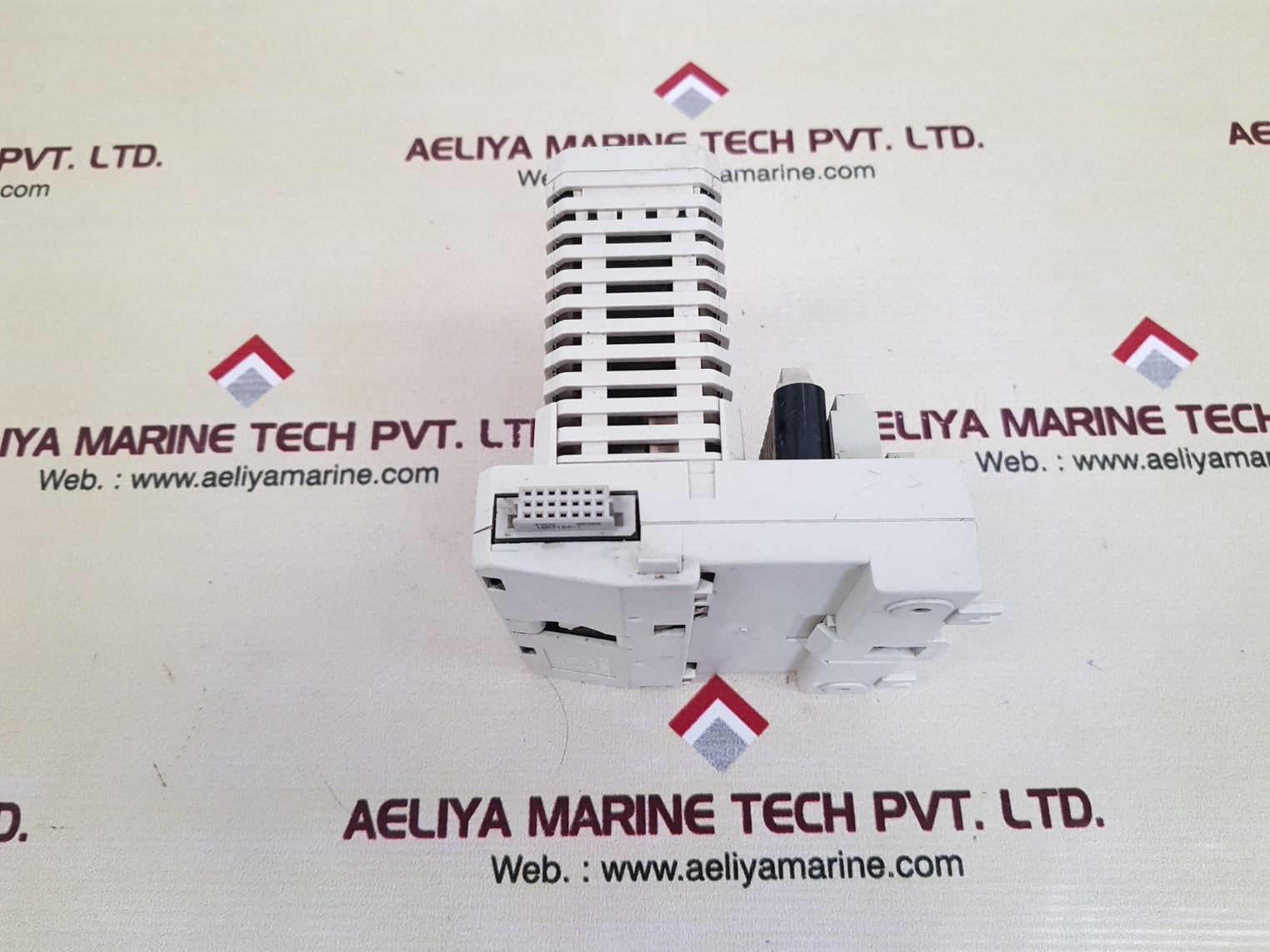 Abb do810 3bse013234r1 output module pr:h 