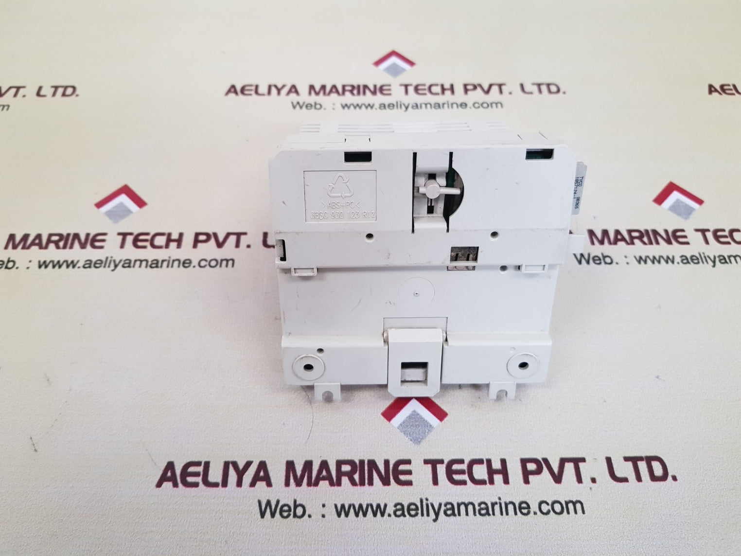 Abb do810 3bse013234r1 output module pr:h 