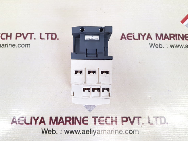 Telemecanique cad32f7 control relay