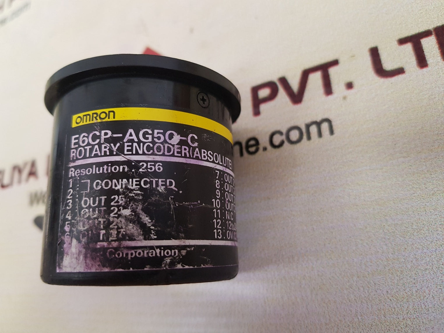 Omron e6cp-ag5c-c rotary encoder