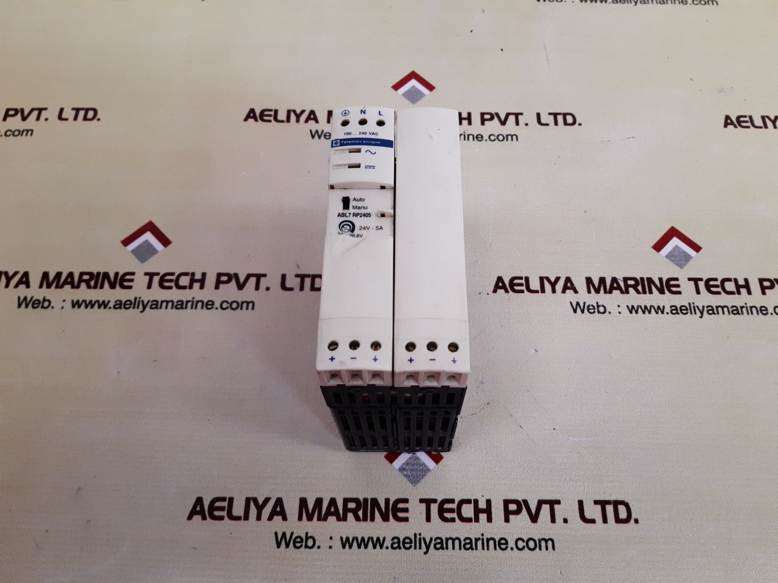 Telemecanique abl7 rp2405 power supply 
