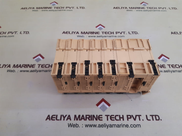 Schneider electric/ telemecanique  twdnoz485t module rack 