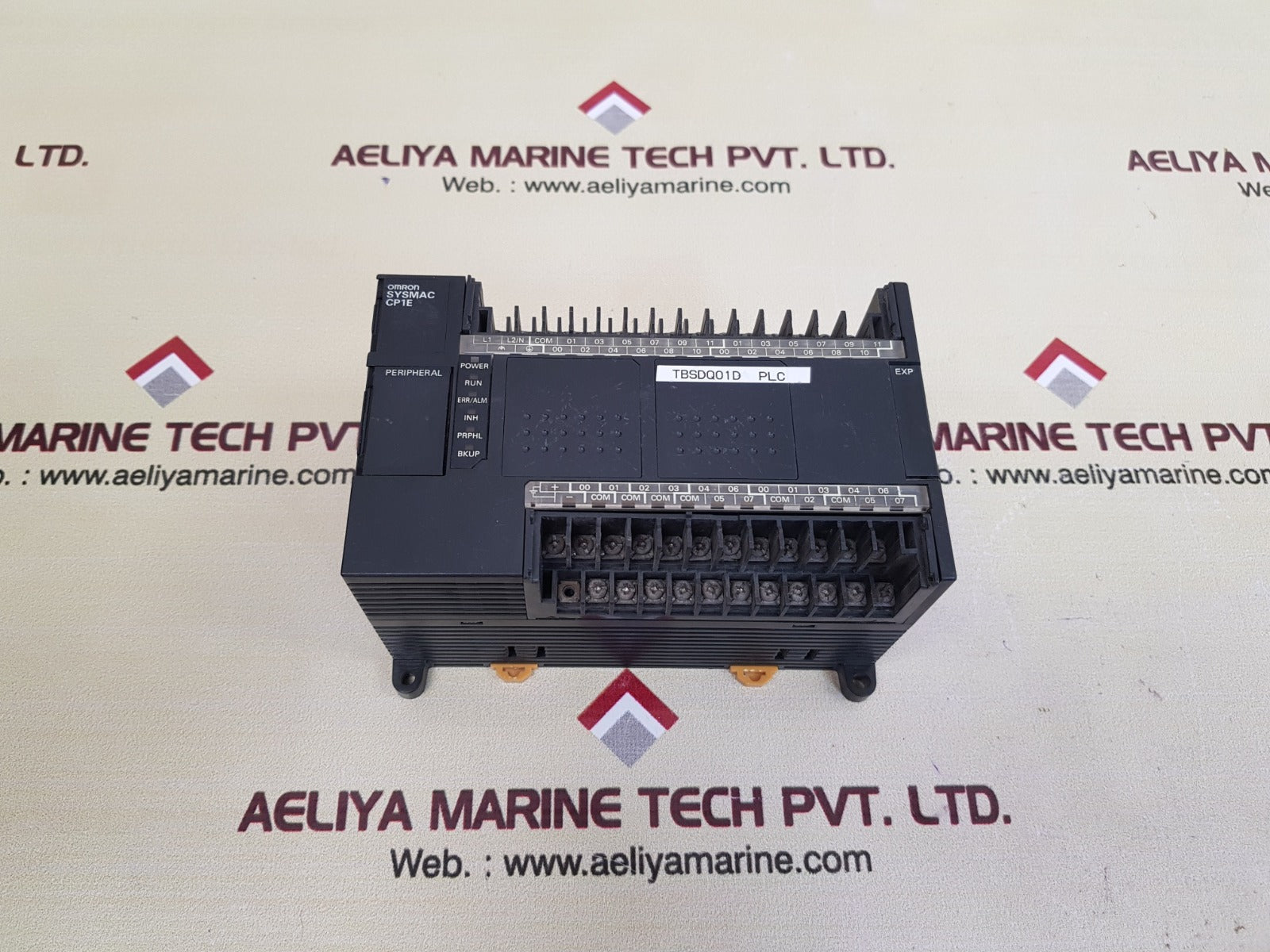 Omron cp1e-e40dr-a programmable controller