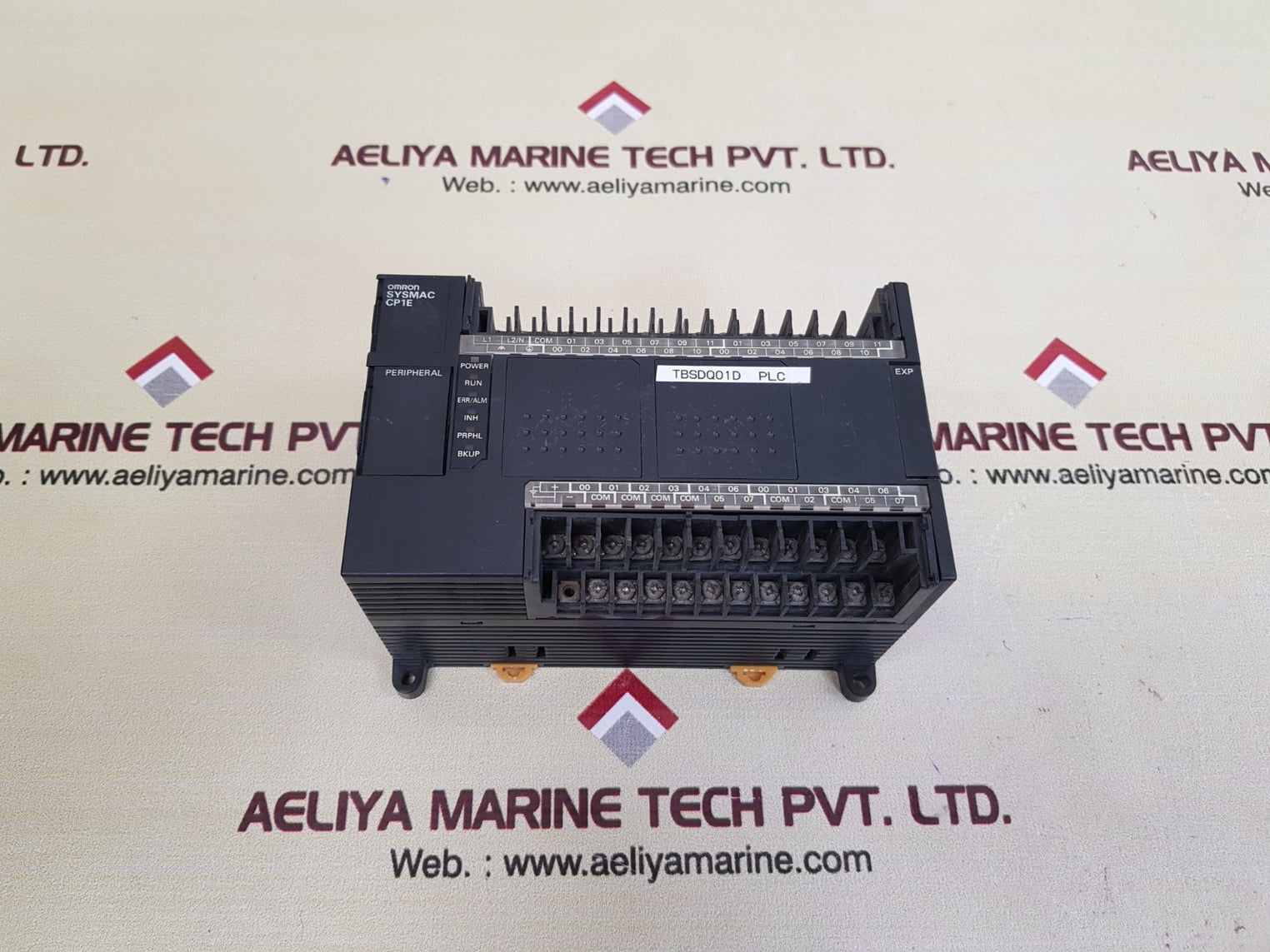 Omron cp1e-e40dr-a programmable controller