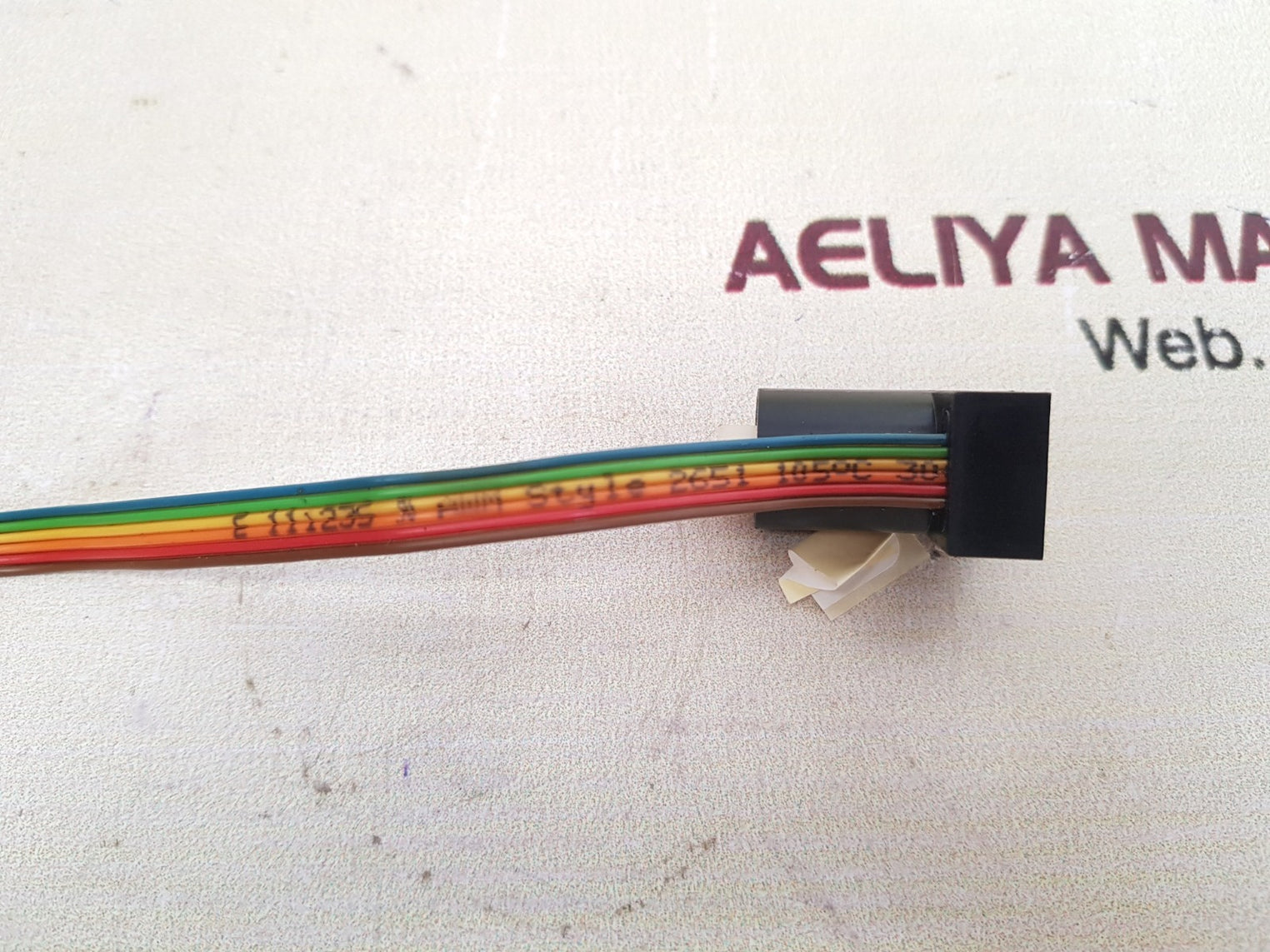 E111235 awm style  2651 ribbon cable f010145