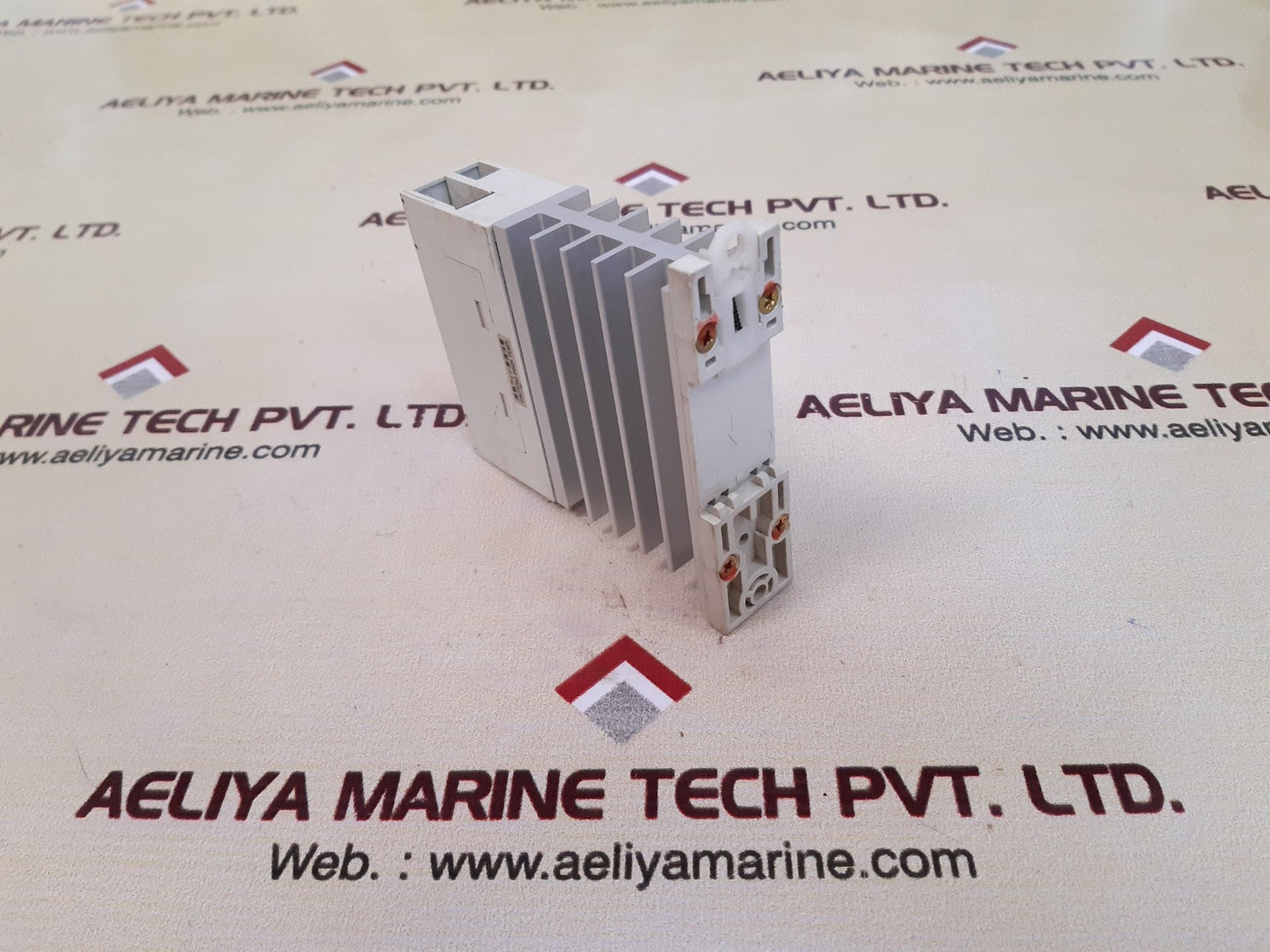 Fuji electric ss101-3z-d3 solid state contactor