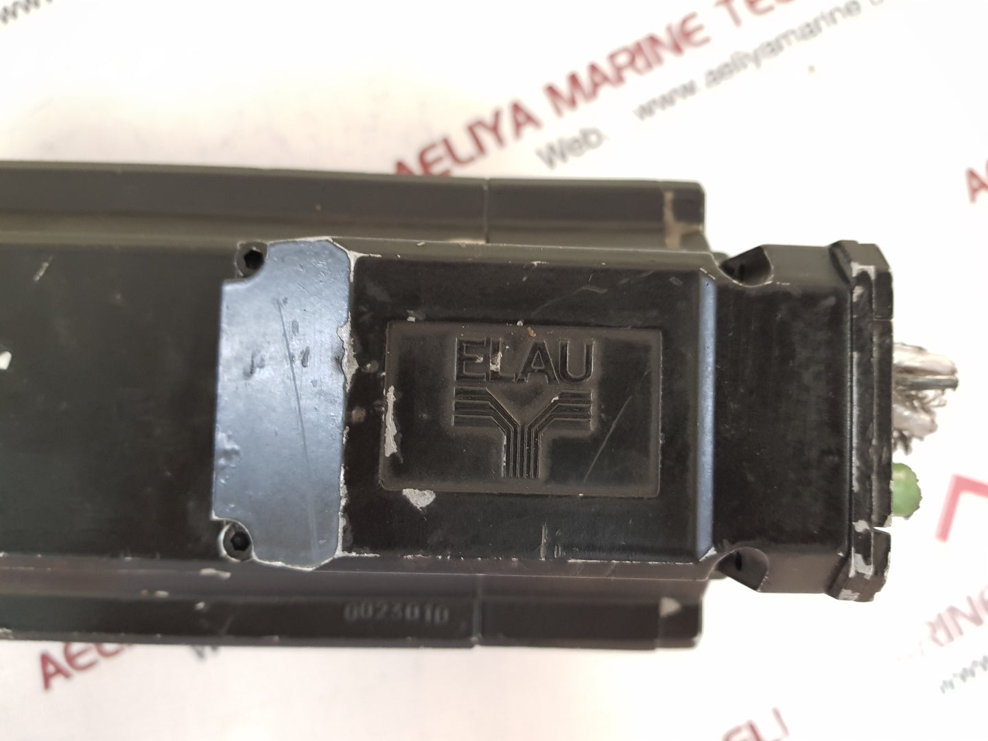 Elau sm 100-50-030-p1-44-r1-b0 servo motor