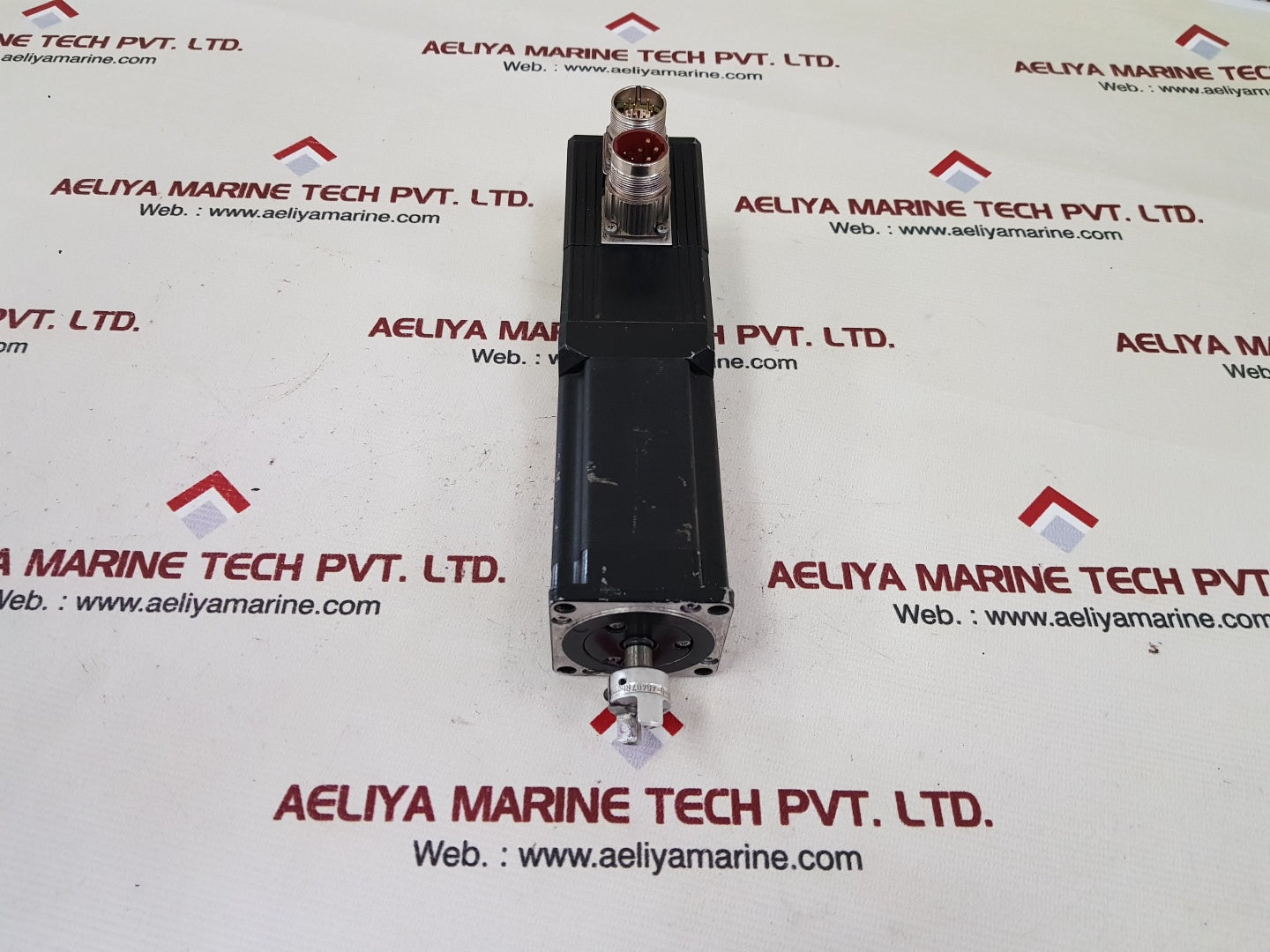 Berger lahr ser3610/3l7ss0cb servo motor