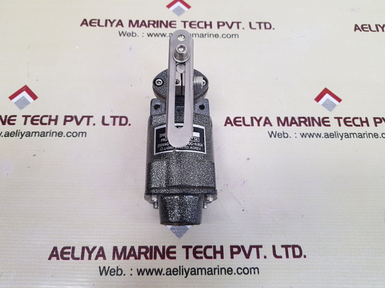 Q-light sh6560s-w limit switch