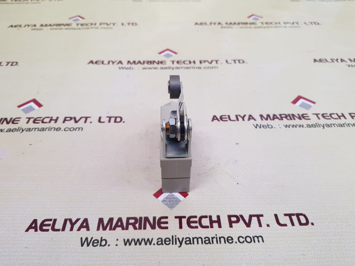 Omron ze-0a2-2 limit switch 10a 250vac 