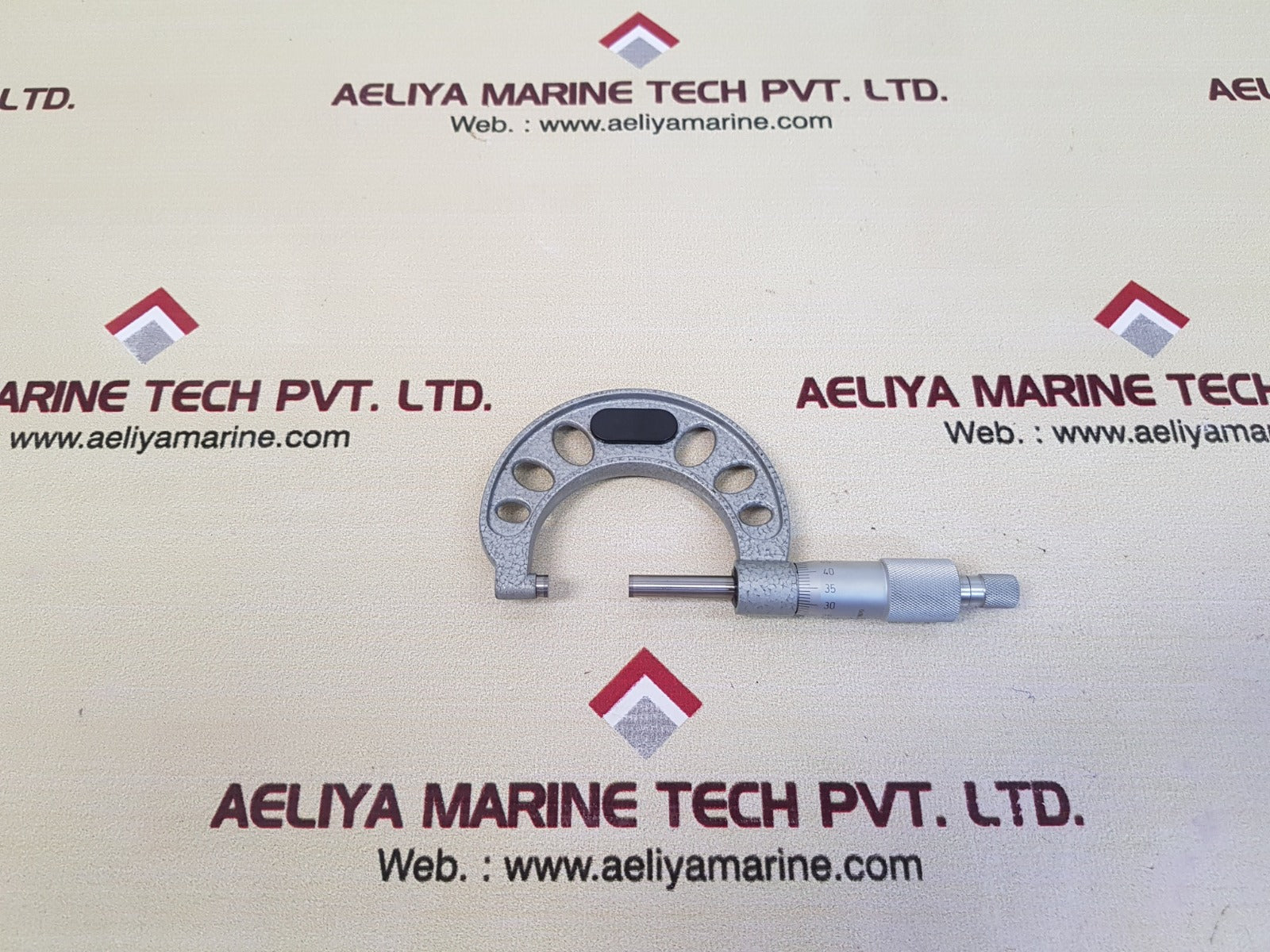 N.s.k 25-50mm 0.01mm  outside micrometer