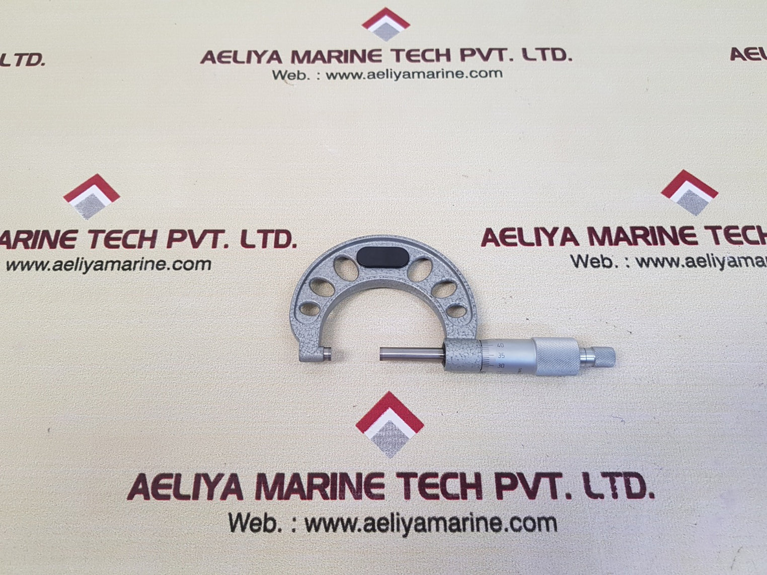 N.s.k 25-50mm 0.01mm  outside micrometer