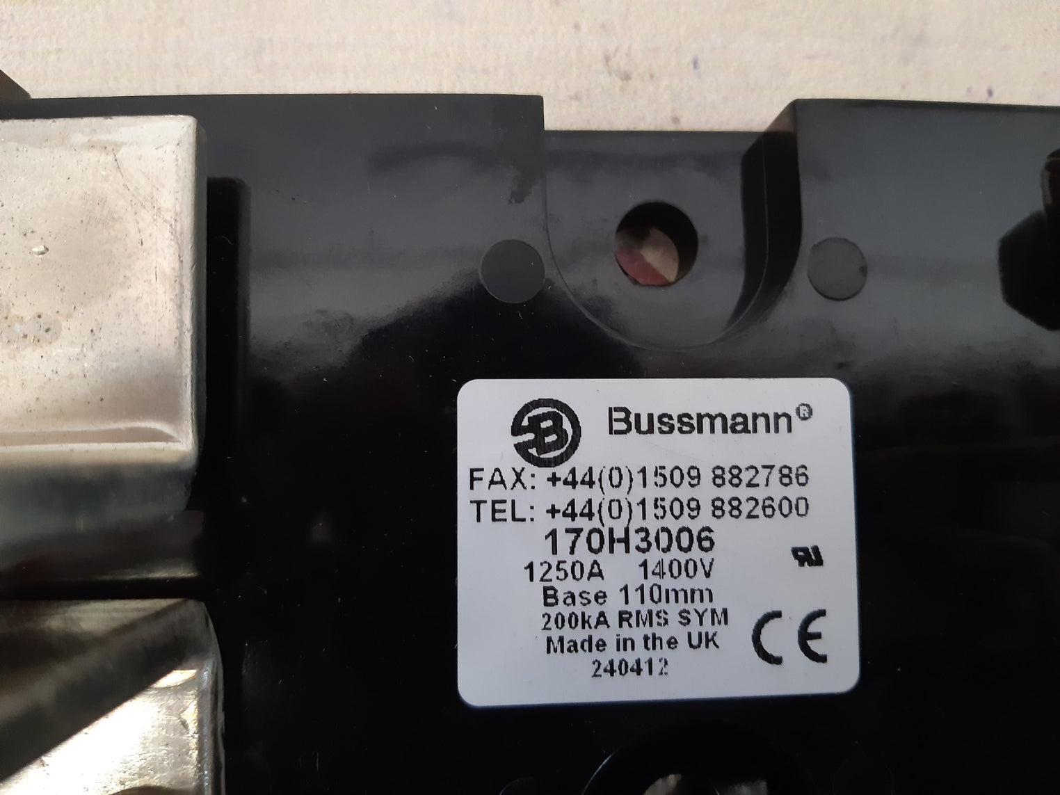 Cooper bussmann 170h3006 base mount fuse holder 
