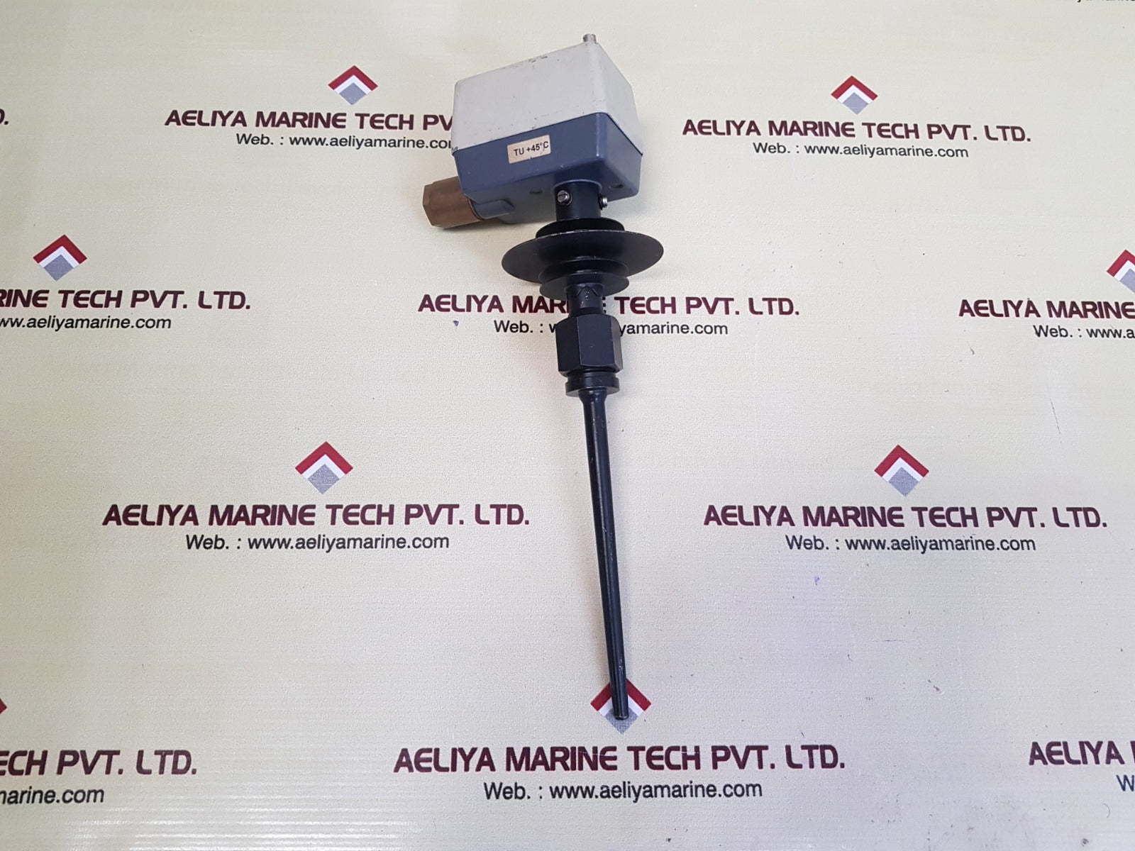 Jumo aths-se-70 surface-mounting thermostat