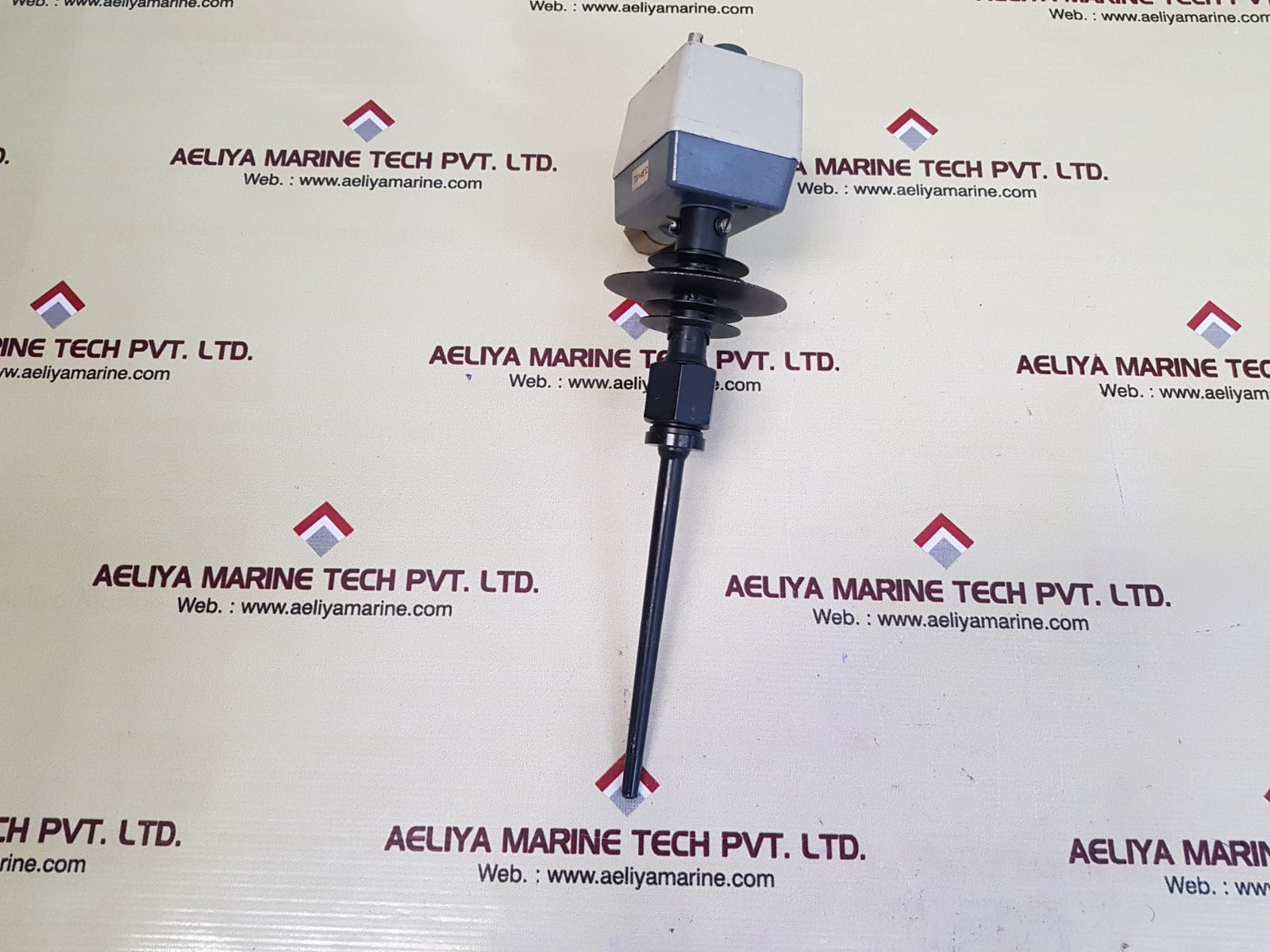 Jumo aths-se-70 surface-mounting thermostat