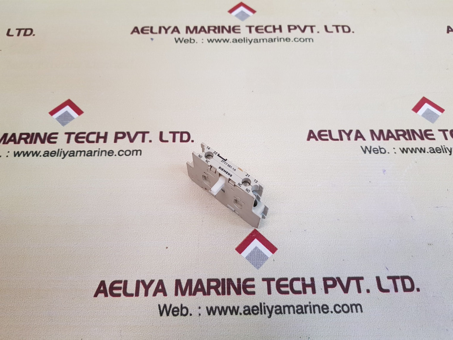 Siemens 3ty7 561-1a auxiliary contact