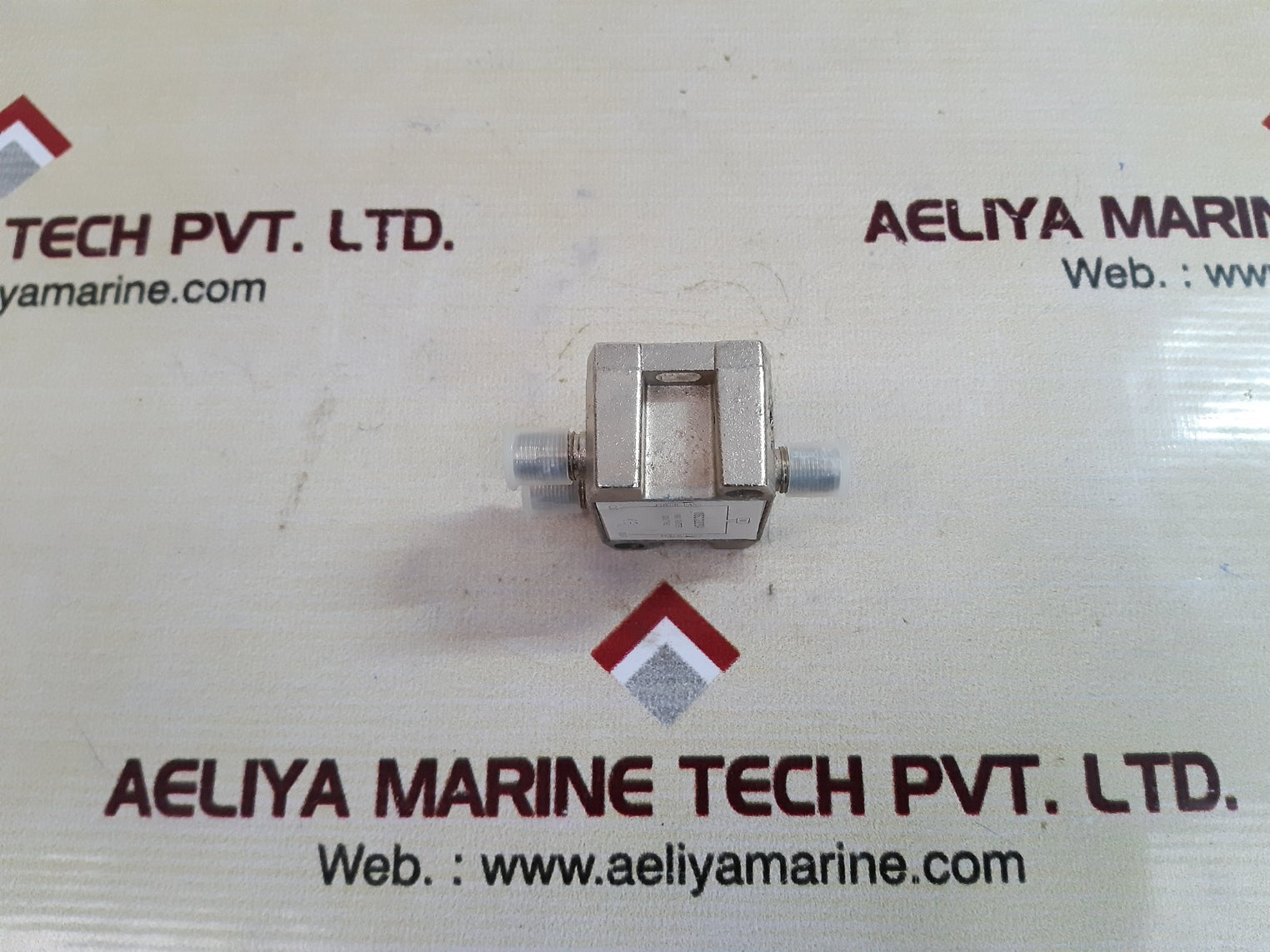 Wsc0292sa 2-way splitter