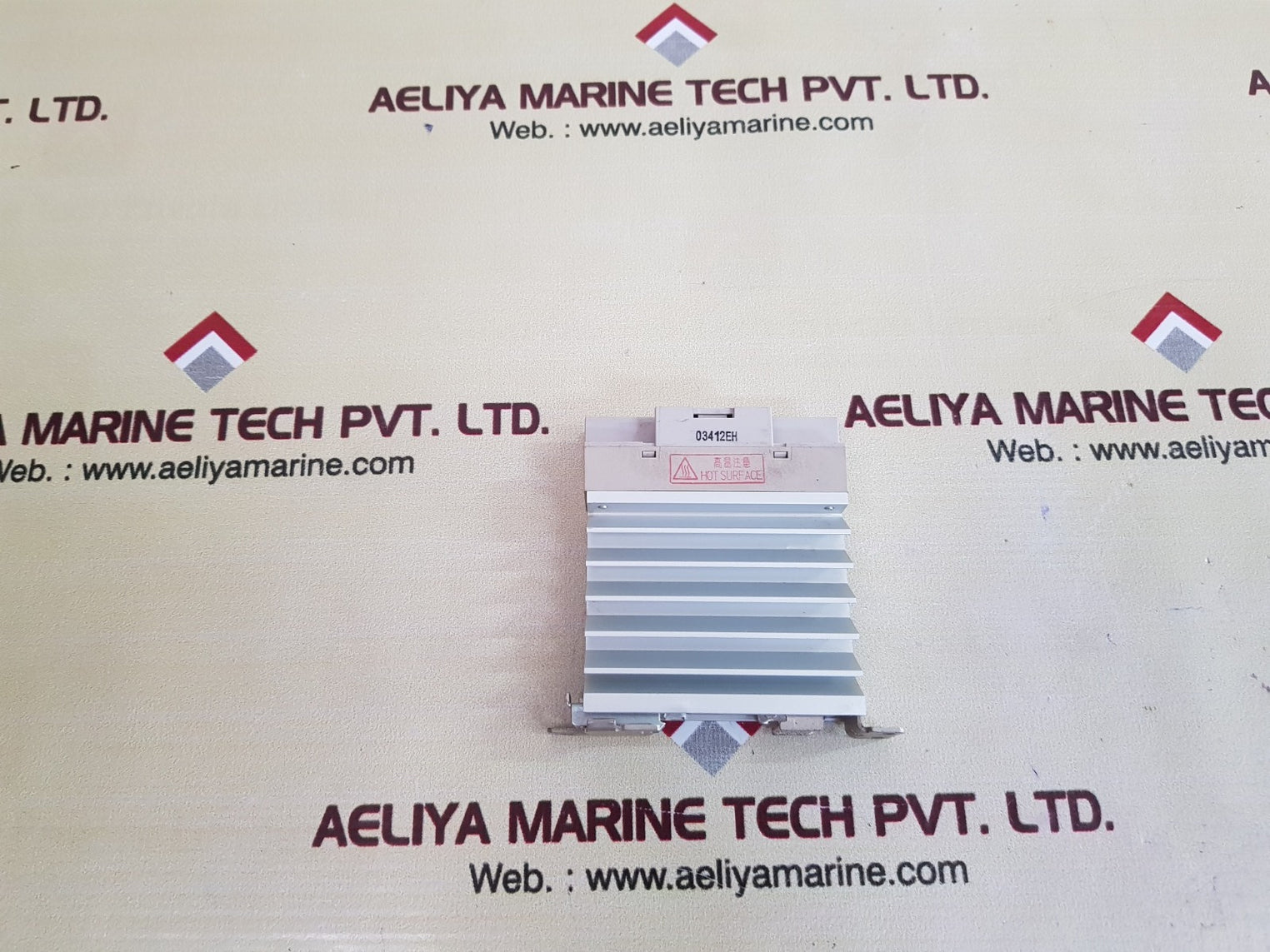 Omron g3pe-215b solid state relay 