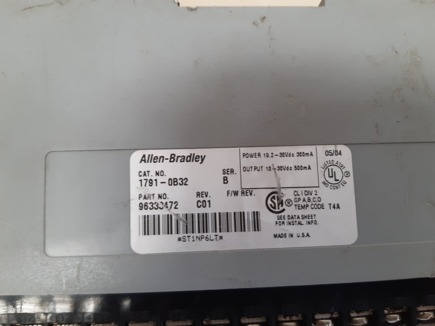 Allen-bradley 1791-0b32 ser.b rev.c01 i/o block