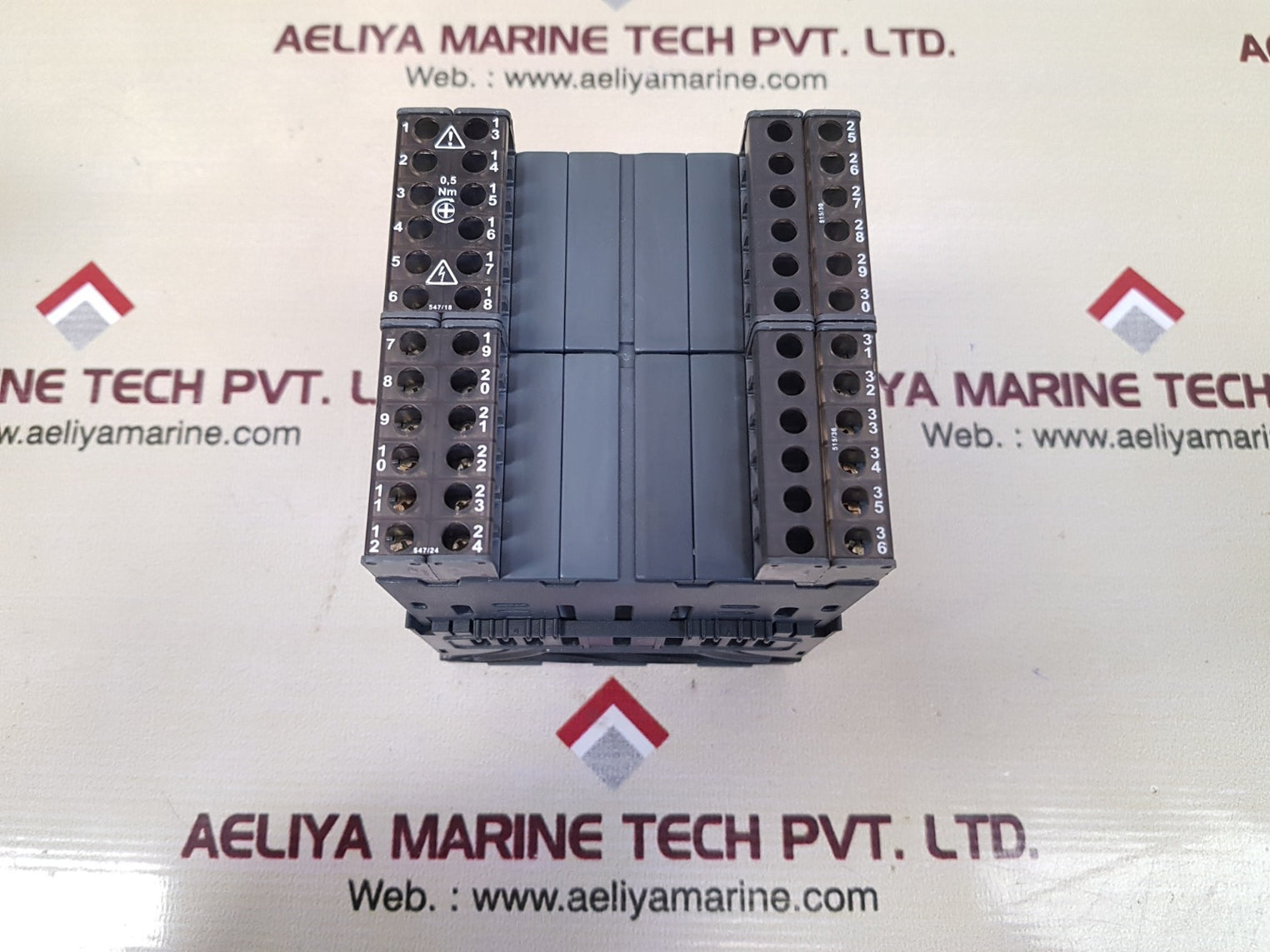 Ascon q5-3104-0000 display temperature controller 