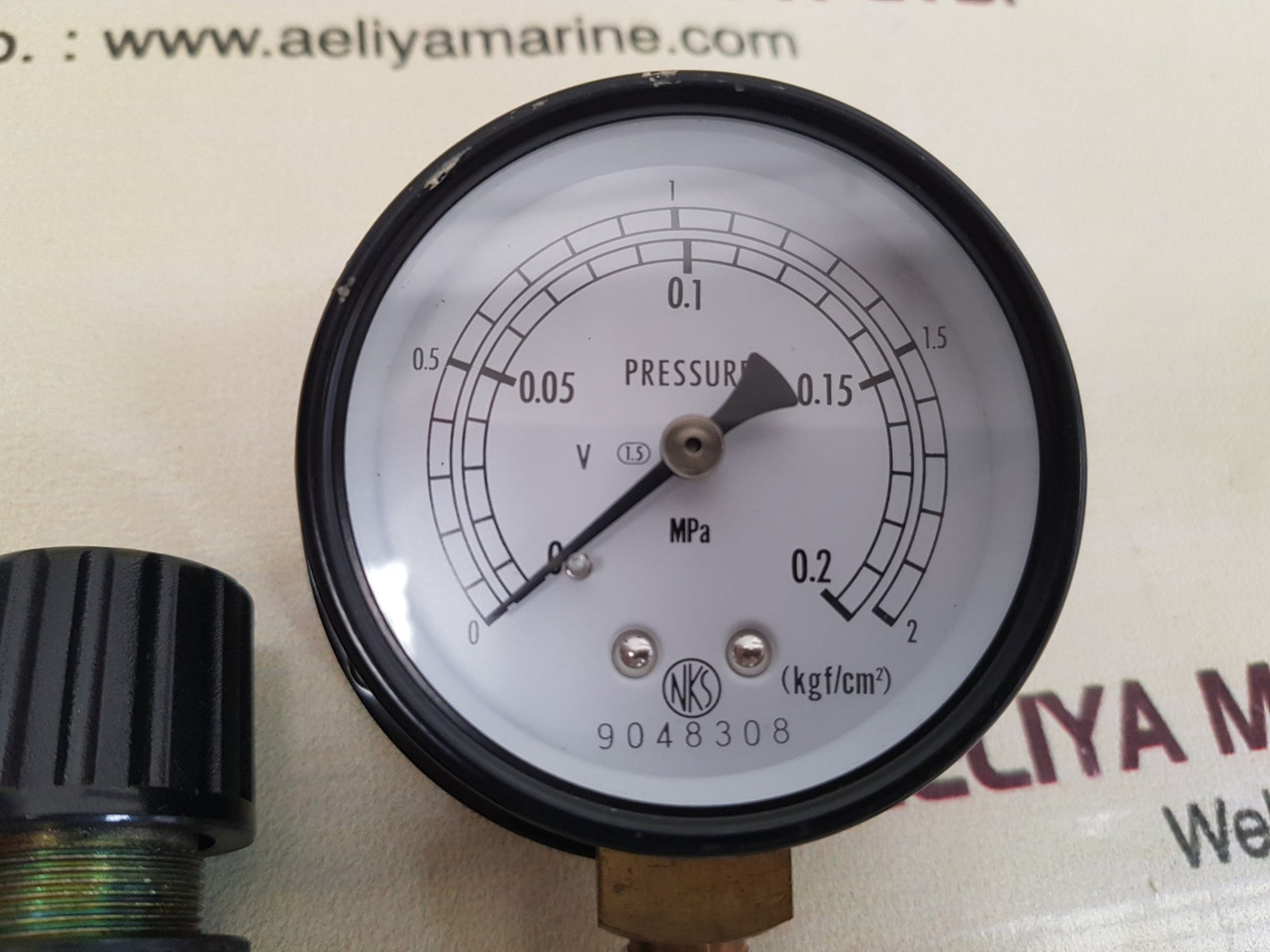 Nihon seiki bn-3r21f-8 air equipment with nsk pressure gauge