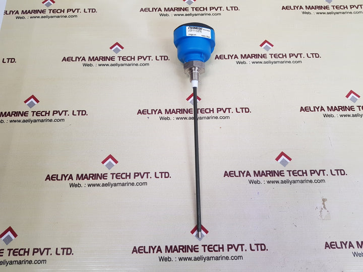 Omega lvcf-111-12-etfe conductive level switches