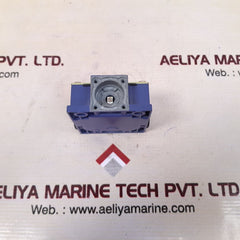 Telemecanique zck-m1h29 limit switch xck-m
