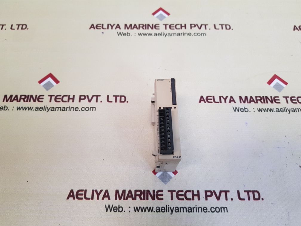 Idec fc4a-r081 digital i/o module