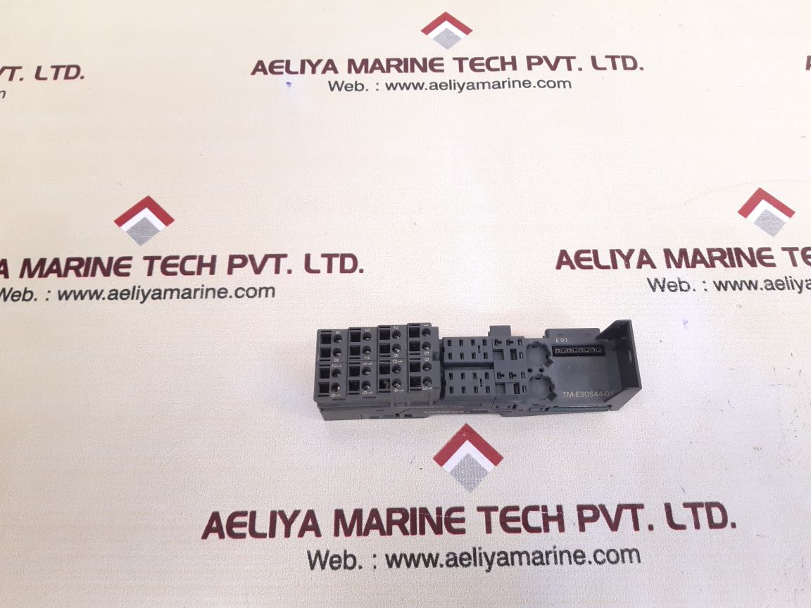 Siemens 6es7 193-4cg20-0aa0 terminal module tm-e30s44-01