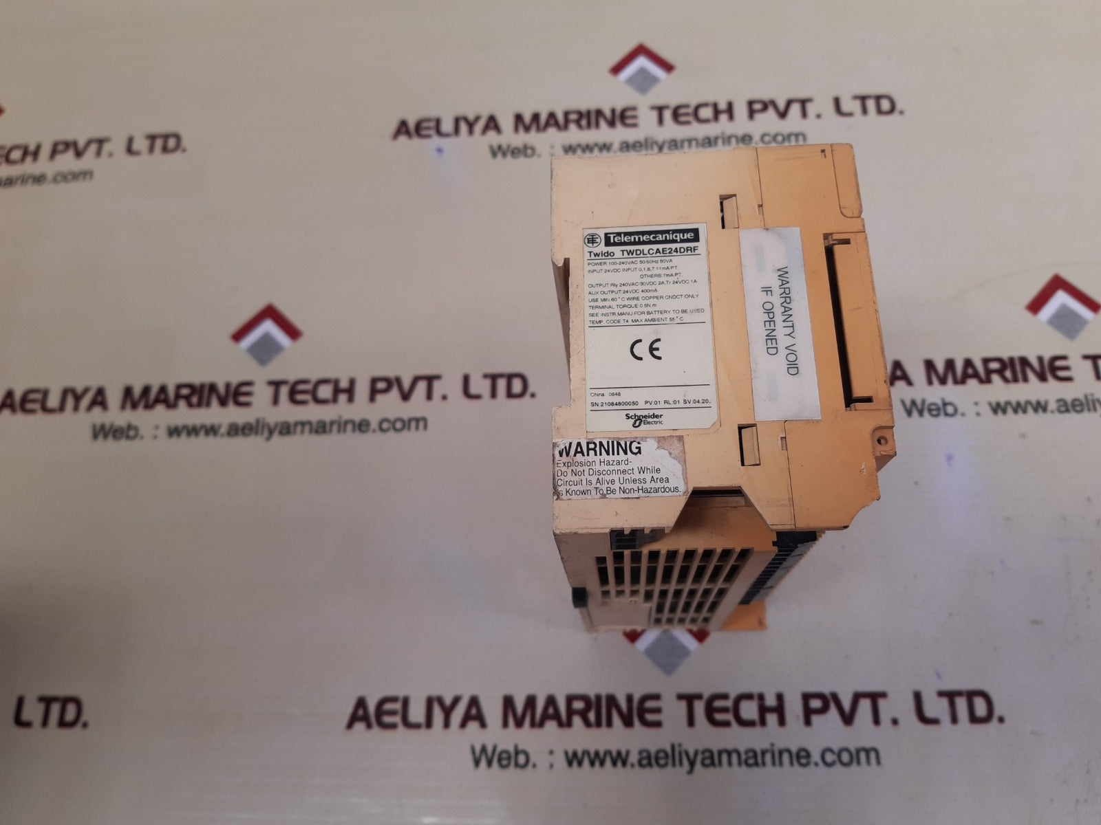 Telemecanique twido twdlcae24drf plc controller