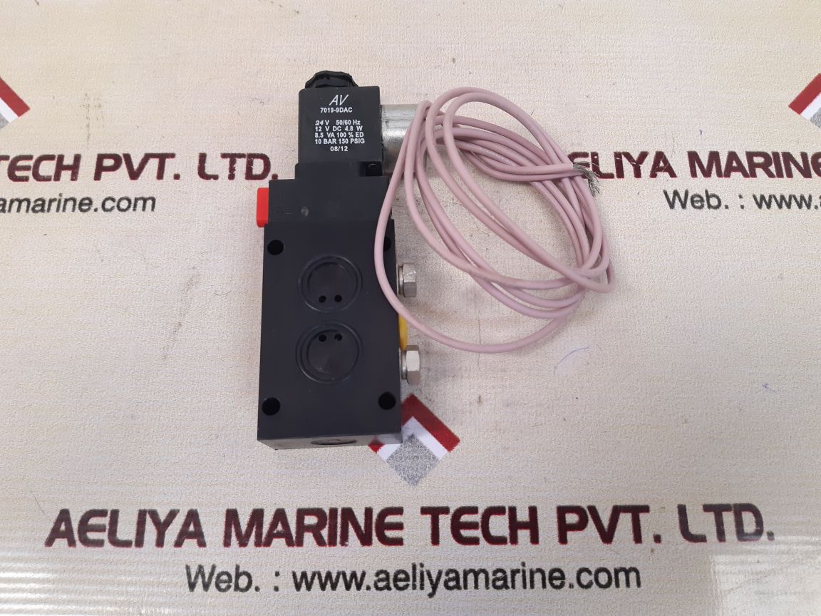 Tyco 791l-412-c4da-00 solenoid valve with av 7019-9dac coil 