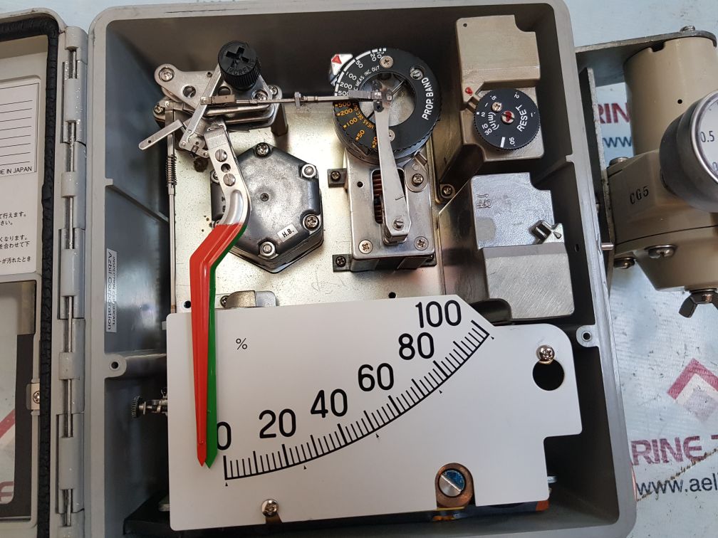 Azbil kgpa12-03821a1t-7g pressure indicating controller