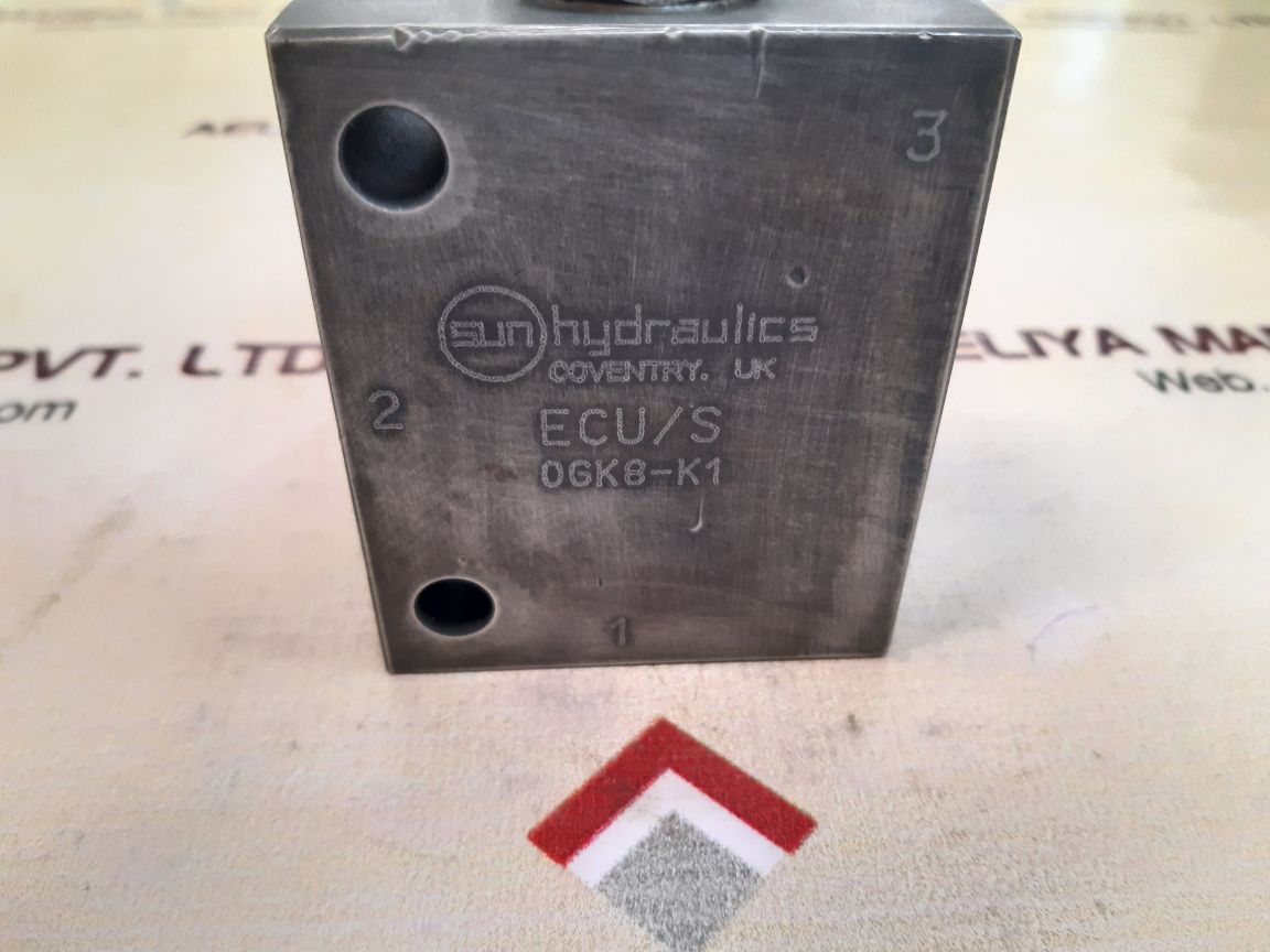 Sun hydraulics ecu/s valve block 0gk8-k1