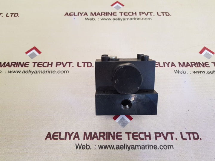 Parker 081226 hydraulics valve