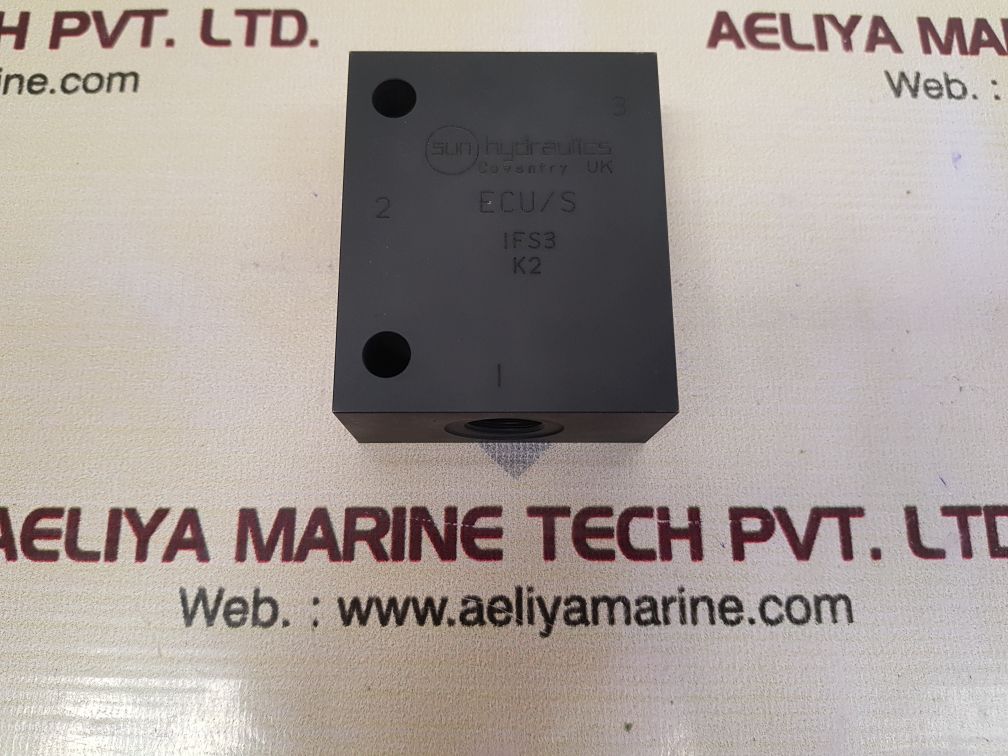 Sun hydraulics ecu/s valve block ifs3
