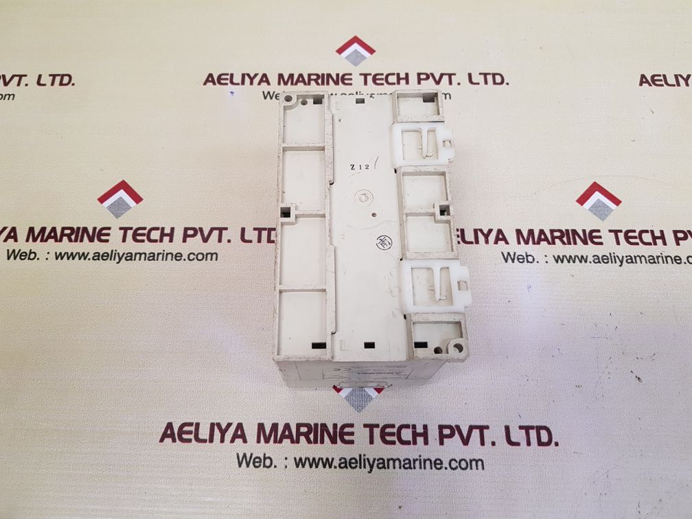 Mitsubishi fx0n-40mr-ds programmable controller