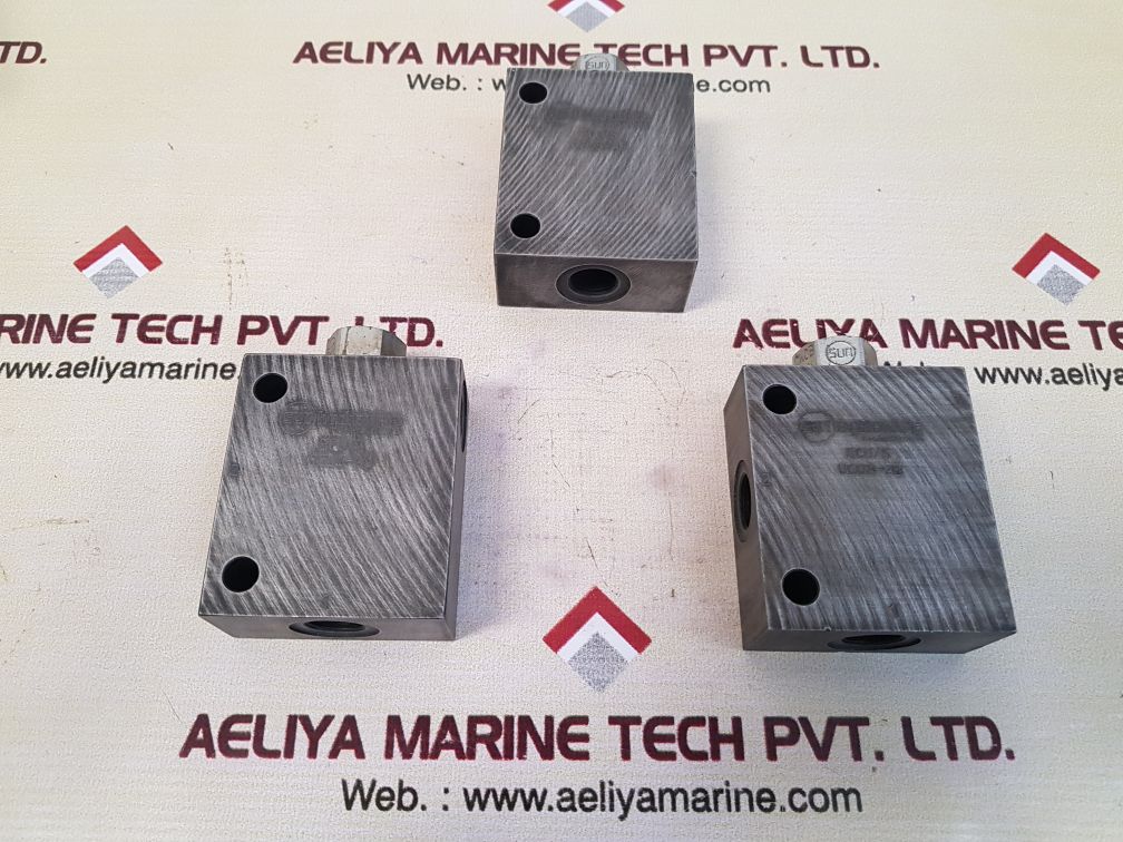 Sun hydraulics ecu/s valve block 0gq8-ab