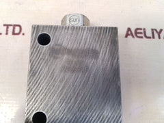 Sun hydraulics ecu/s valve block 0gq8-ab